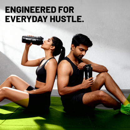 STEEL SHAKER with WHISK BALL 750ML